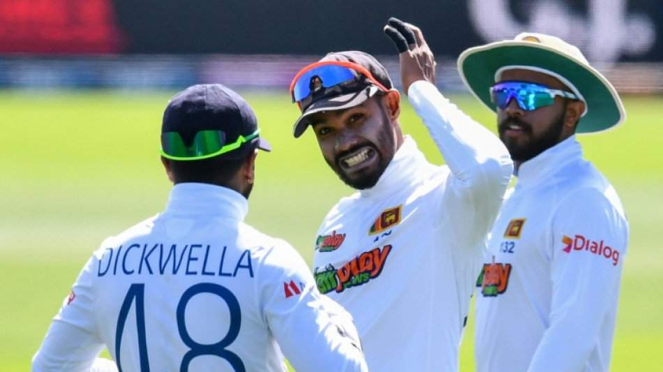 Sri Lanka rip through top order to leave New Zealand in trouble
