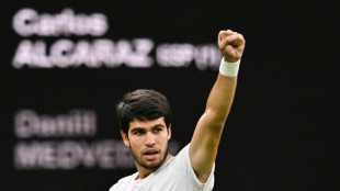 Alcaraz, Djokovic to meet in blockbuster Wimbledon final