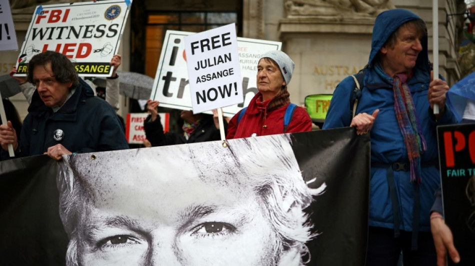 Processo de extradi&ccedil;&atilde;o de Assange &eacute; 'manipulado', acusa respons&aacute;vel pelo Wikileaks