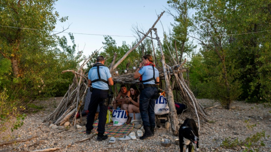 Sur un lac varois, les gendarmes aux aguets contre le feu