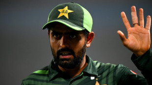 New Zealand into World Cup semi-finals as Pakistan crash out
