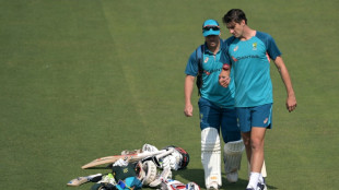 Australia's Cummins backs struggling Warner for second India Test