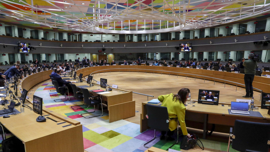 'Italia disposta a discutere sanzioni a ministri Israele'