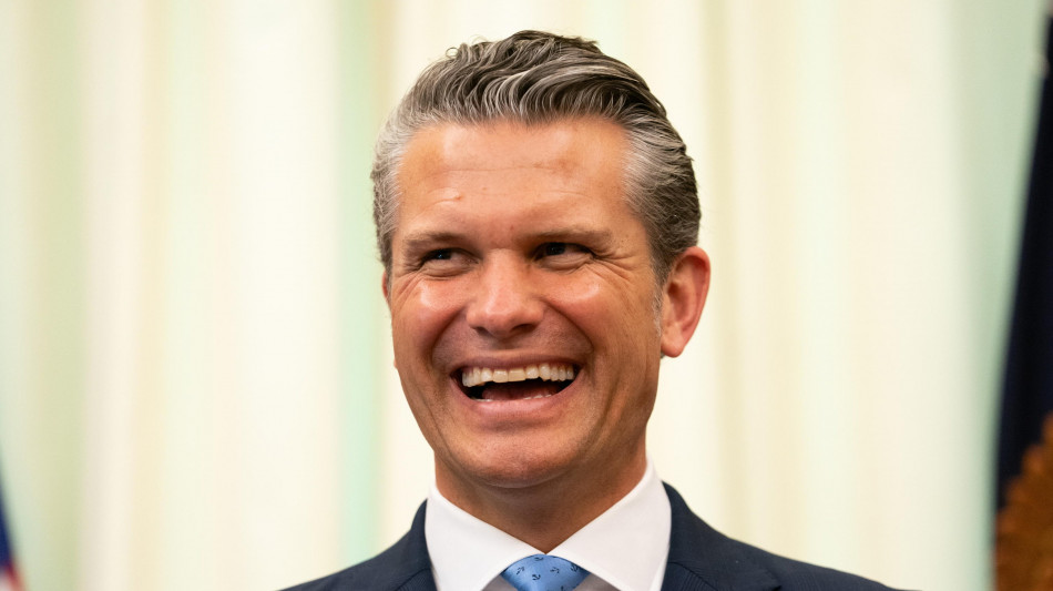 Hegseth contesta la Cnn sulla carenza dei missili, 'vergognatevi'