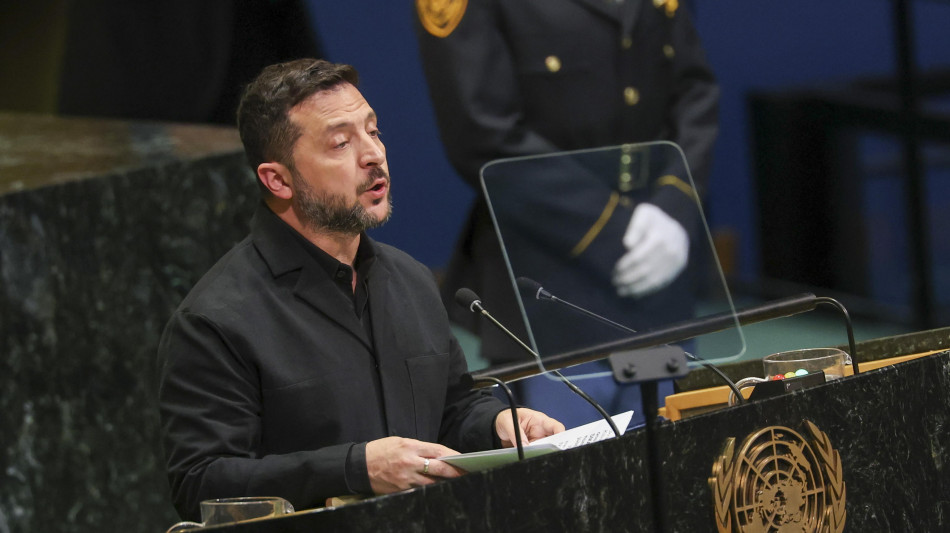 Zelensky, 'Russia usa soldati da 47 Paesi, non lasciatevi trascinare'