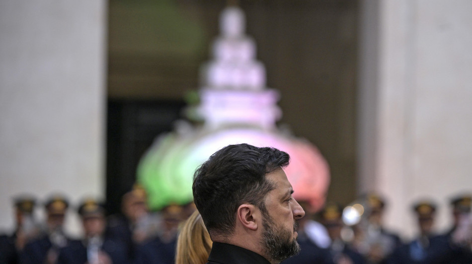 Kiev smentisce Le Monde sull'ok alla zona cuscinetto nel Donbass