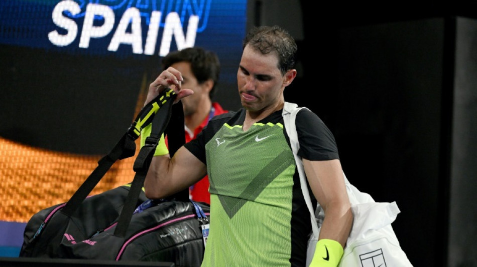 Nadal crashes in season-opening match as Swiatek cruises at United Cup