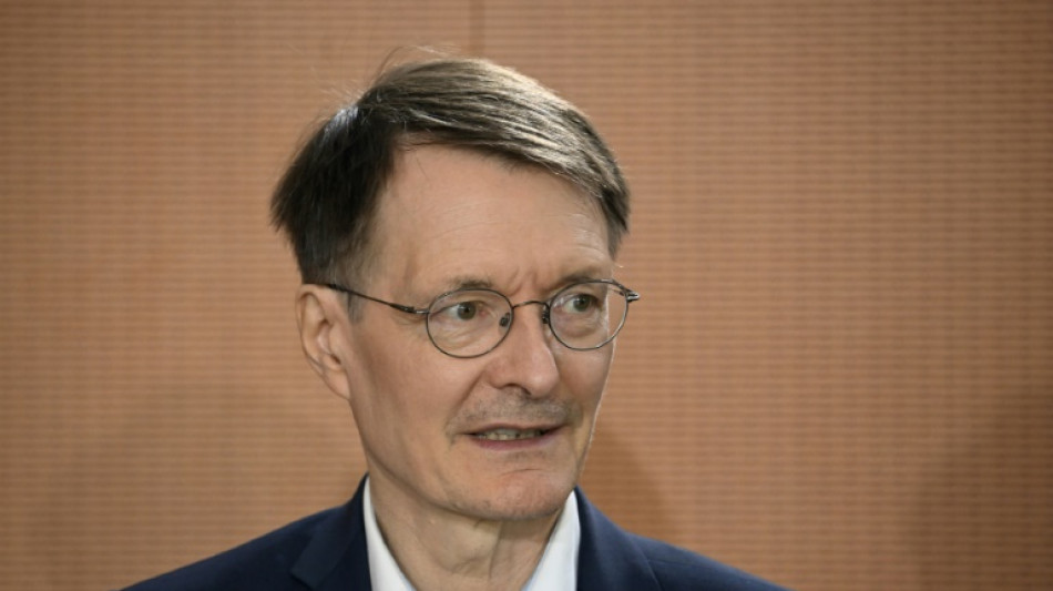Gesundheitsminister Lauterbach k&uuml;ndigt Erleichterungen beim Kinderkrankengeld an