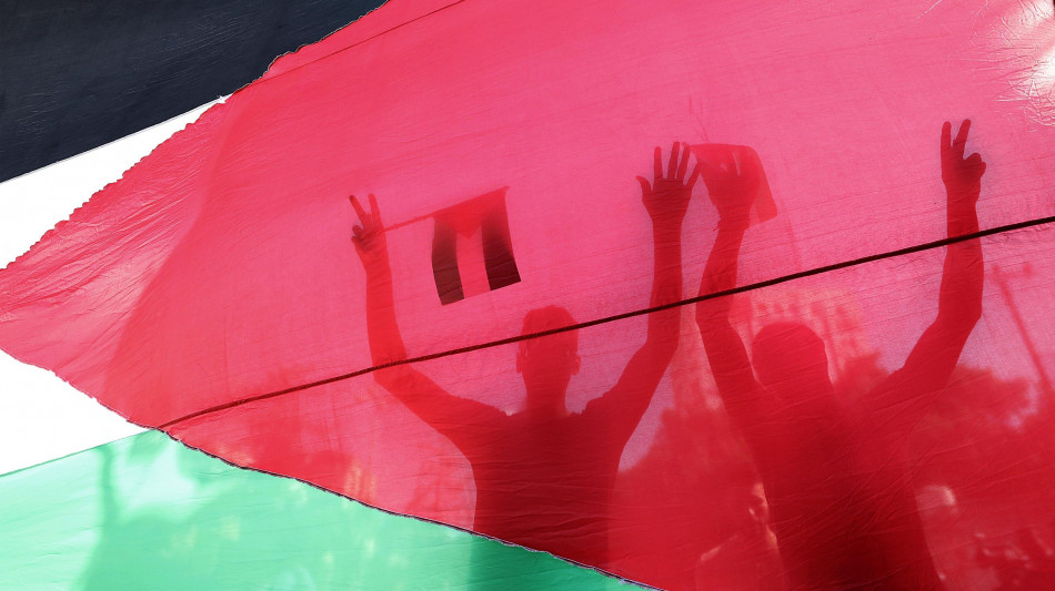 Una delegazione di Hamas al Cairo sonda accordo con Israele