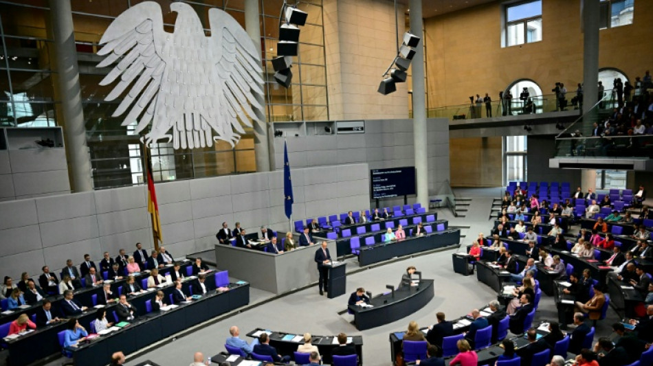 Bundestag beginnt mit Schlussberatungen zu Einzeletats f&uuml;r Haushalt 2026