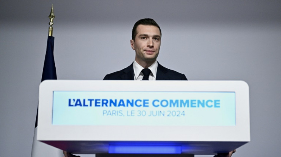 Extrema direita vence 1&ordm; turno das elei&ccedil;&otilde;es legislativas na Fran&ccedil;a