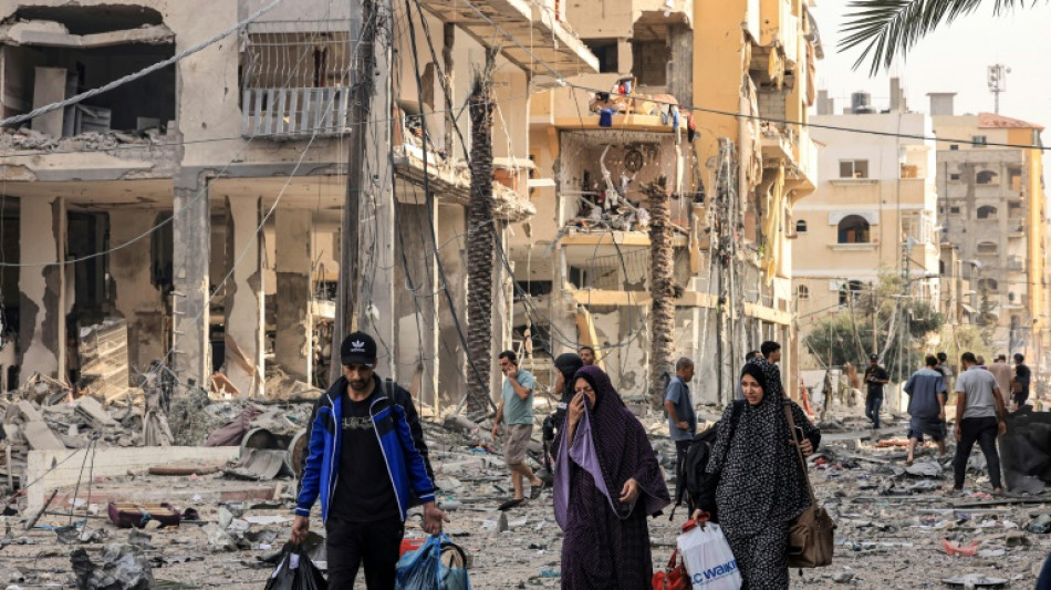 Tausende Pal&auml;stinenser fliehen vor drohender Bodenoffensive in den S&uuml;den des Gazastreifens