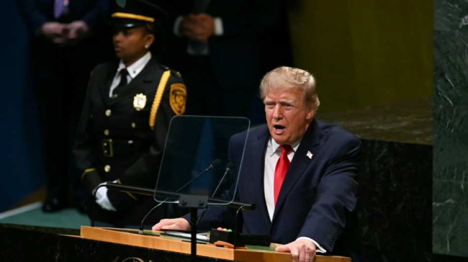 Trump dice que debe decidir entre alcanzar un acuerdo con Ir&aacute;n o llevarlo "al infierno"