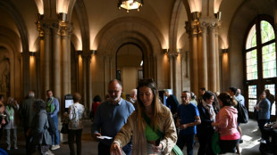 Socialistas de S&aacute;nchez buscam se eleger nas elei&ccedil;&otilde;es catal&atilde;s