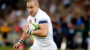 Leicester sign ex-England full-back Brown on short-term deal