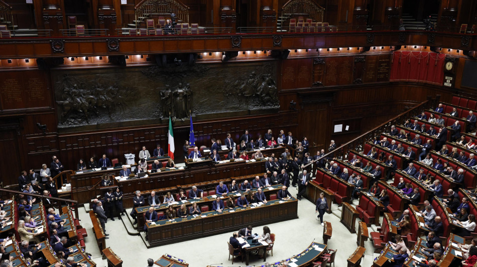 Via libera della Camera al ddl sui caregiver familiari, 153 s&igrave;