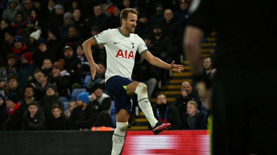 Ruthless Kane lifts Spurs as Forest climb out of drop zone