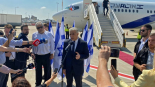 Nuevo primer ministro de Israel visita Francia con L&iacute;bano e Ir&aacute;n como temas centrales