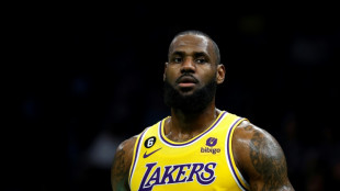 James, Durant lead early NBA All-Star voting