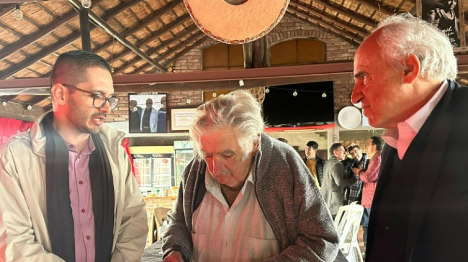 Partido derivado das Farc pede apoio a Mujica para materializar a paz na Col&ocirc;mbia