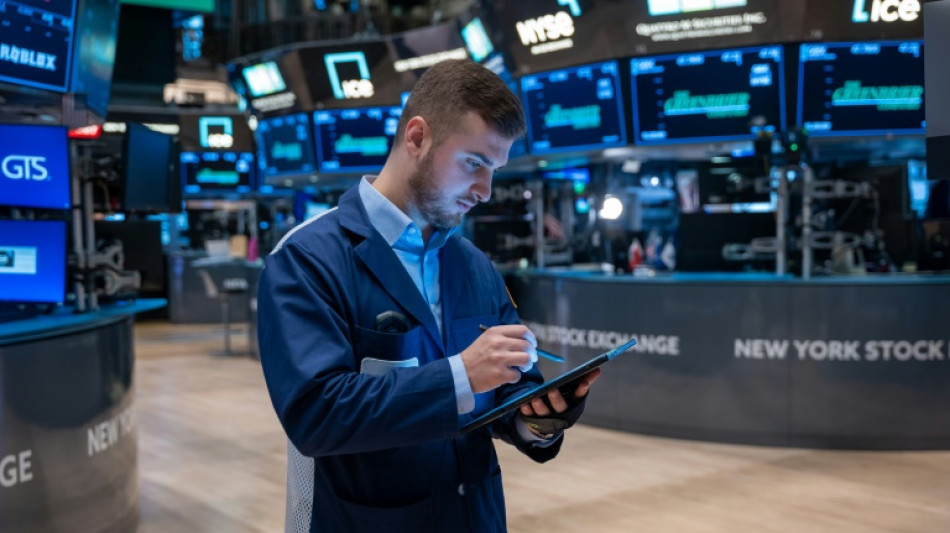 Wall Street cierra la semana con un triple r&eacute;cord tras la elecci&oacute;n de Trump