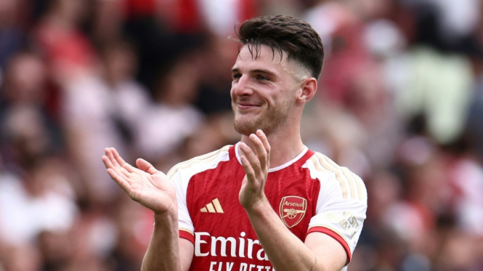 Arsenal hold off Forest, Brighton teach Luton a Premier League lesson