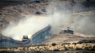Israel diz que Hamas 'perdeu o controle' de Gaza e est&aacute; 'fugindo'