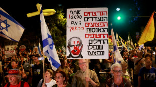 Fam&iacute;lias de ref&eacute;ns israelenses divididas sobre como conseguir sua liberta&ccedil;&atilde;o