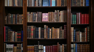 Millionenbetrug mit Buchverkäufen: Fünf Festnahmen in Berlin und Brandenburg