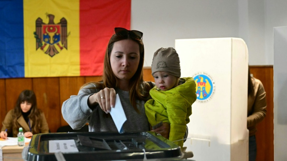 Pro-europäische Regierungspartei gewinnt Parlamentswahl in Moldau klar
