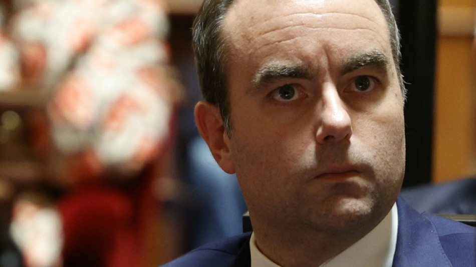 Lecornu re&ccedil;oit les socialistes, rendez-vous crucial pour les budgets