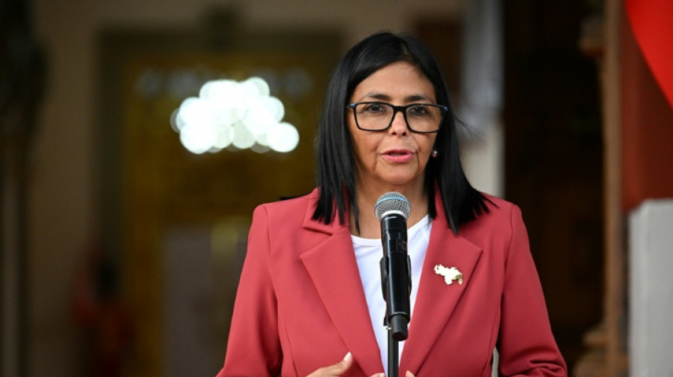 EUA suspende as san&ccedil;&otilde;es contra a presidente interina da Venezuela