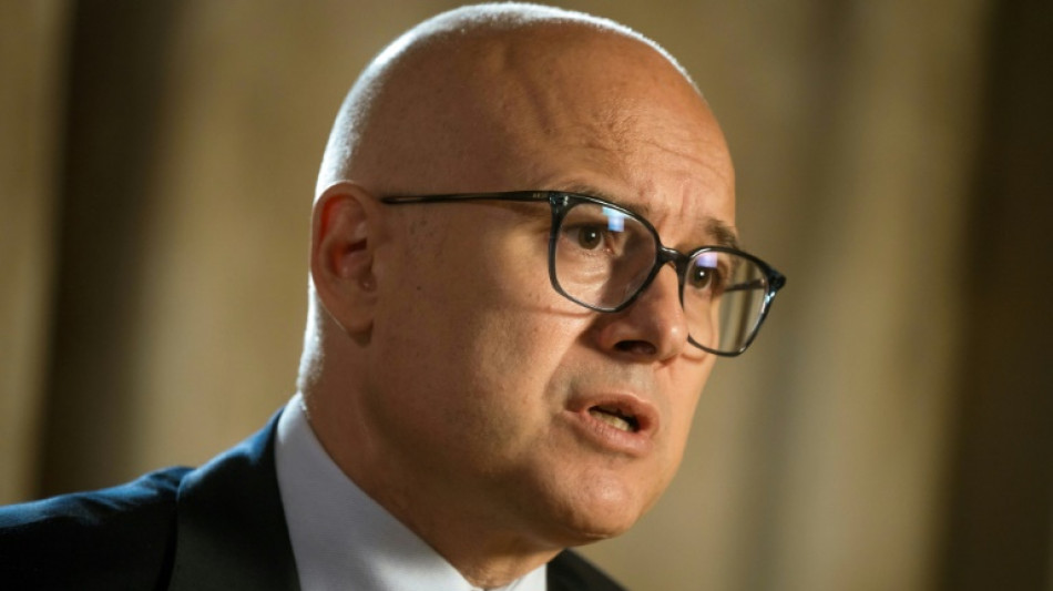 S&eacute;rvia est&aacute; disposta a assumir 'compromissos' sobre Kosovo, garante seu premi&ecirc; &agrave; AFP