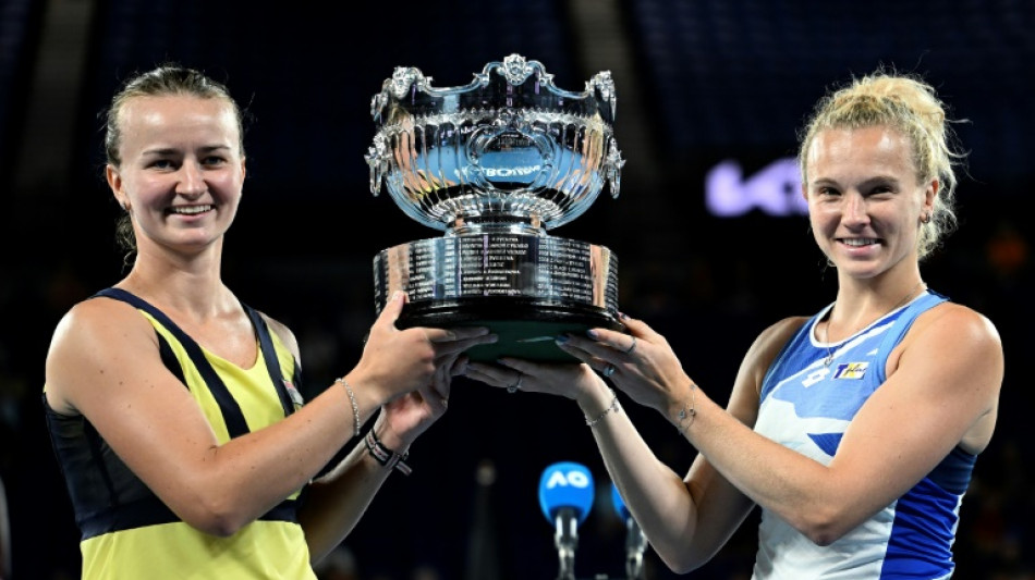 Krejcikova-Siniakova defend Australian Open women's doubles title